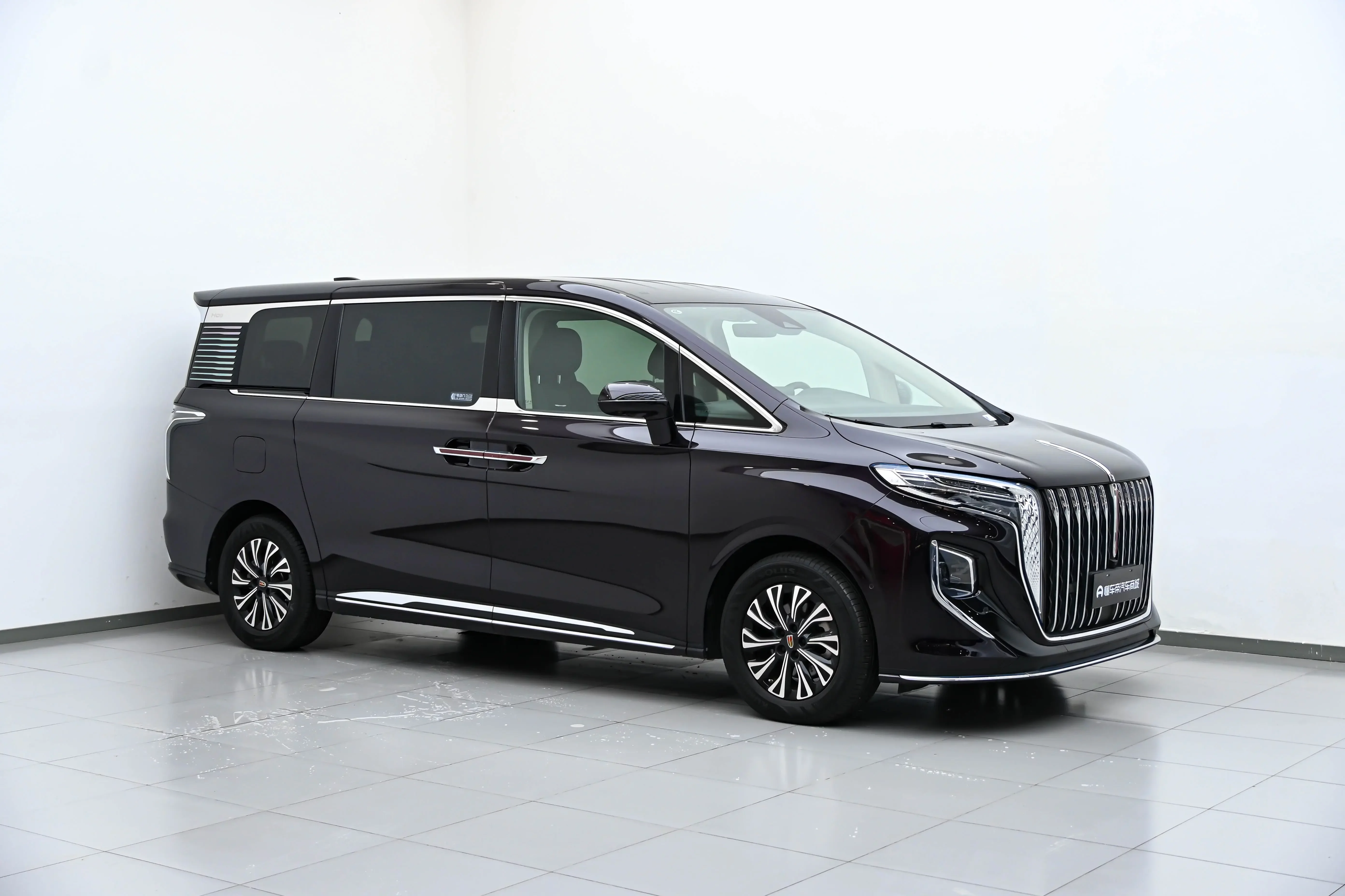 Hongqi HQ9 PHEV