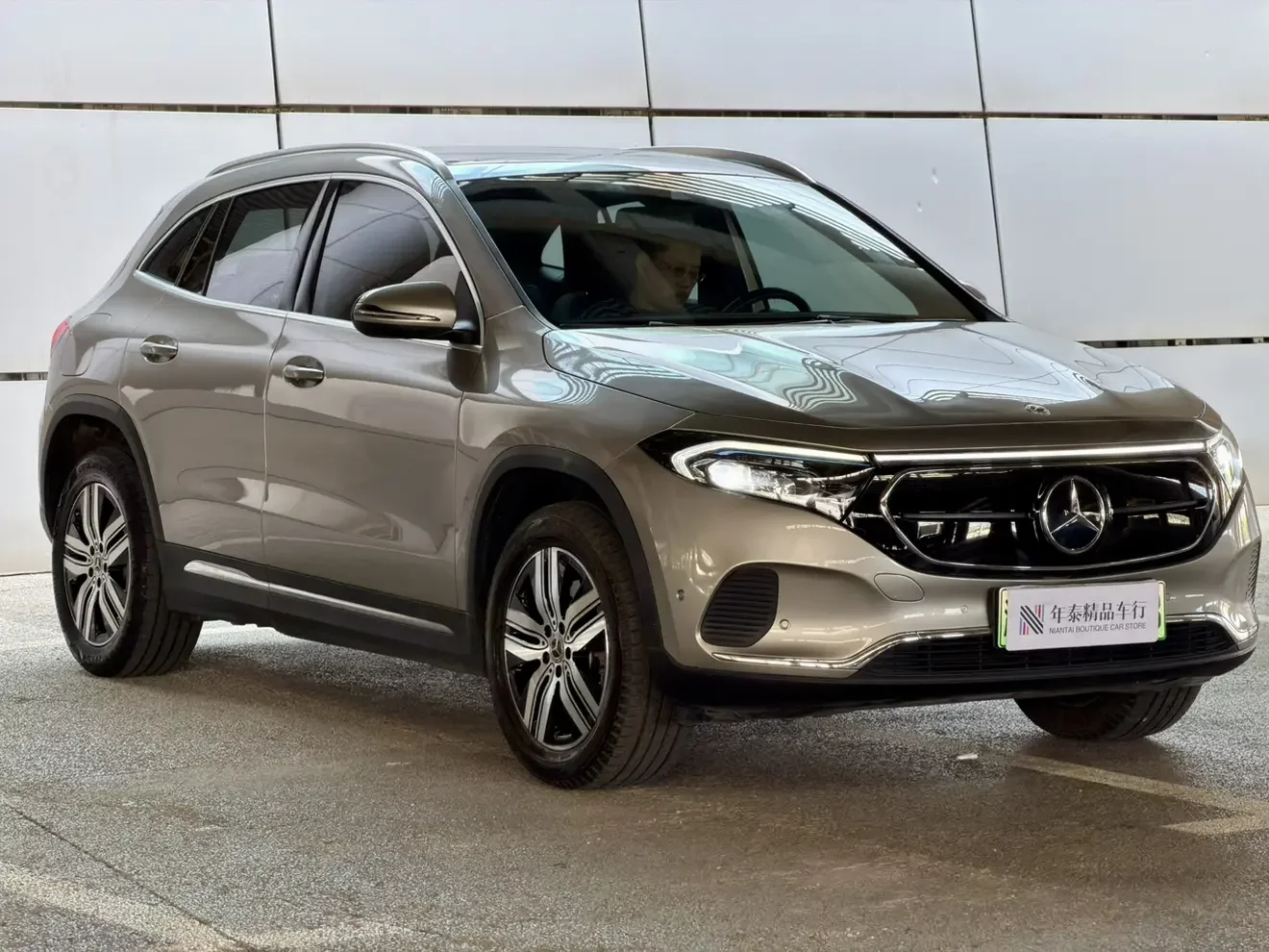 Mercedes-Benz EQA