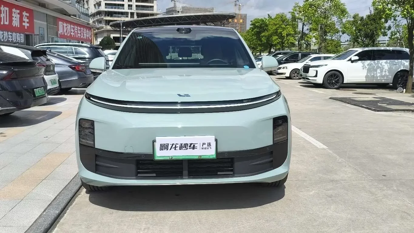 Lixiang L6