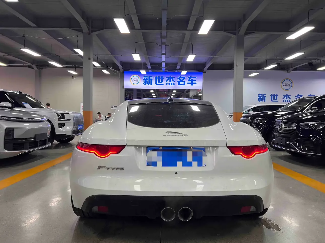 Jaguar F-TYPE