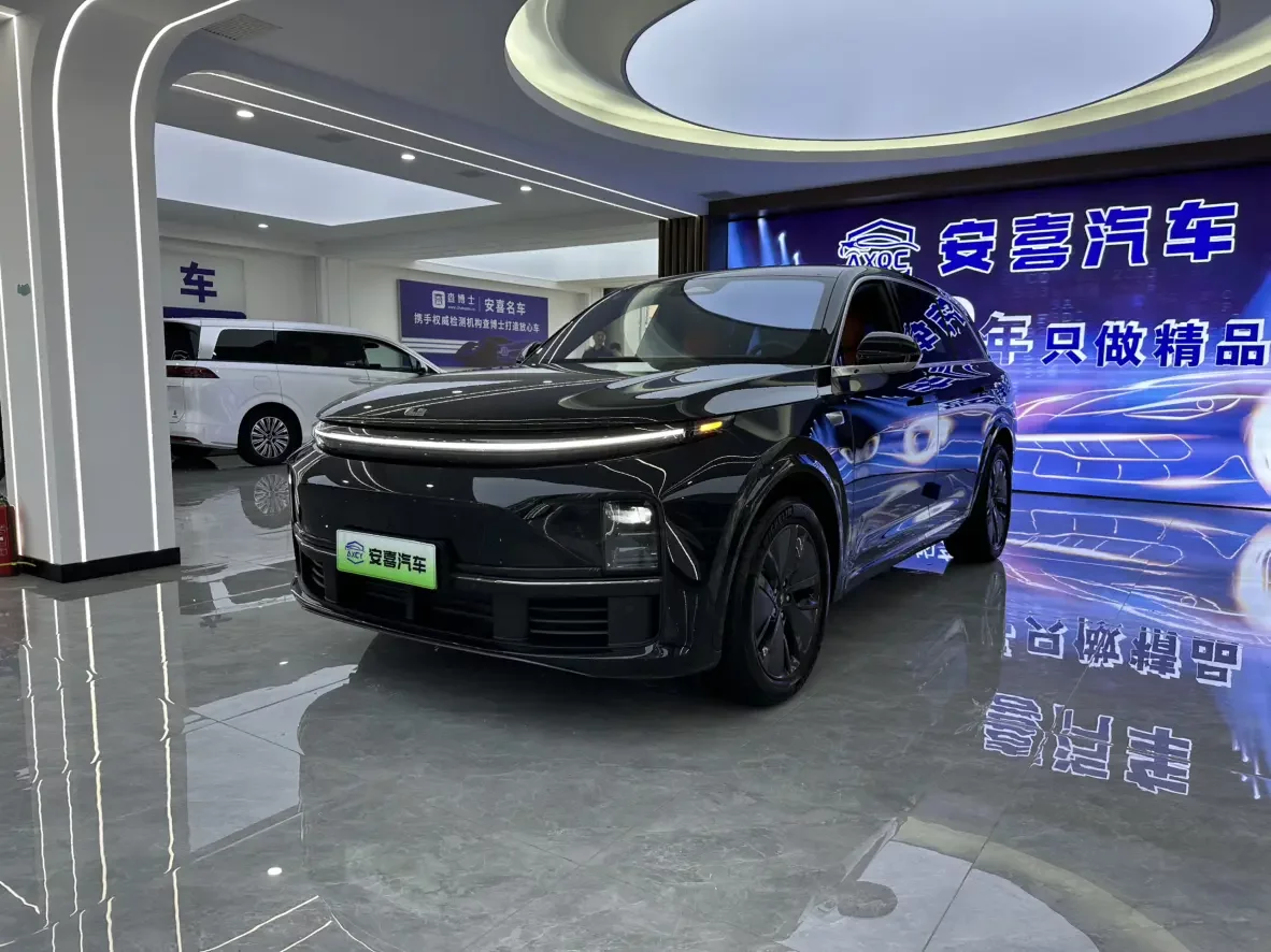 Lixiang L7