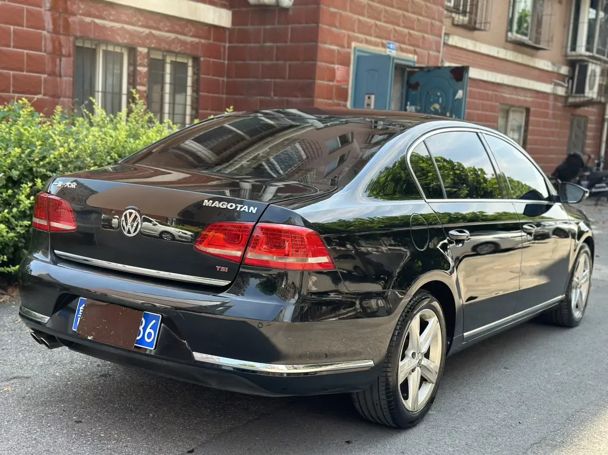 Volkswagen Magotan