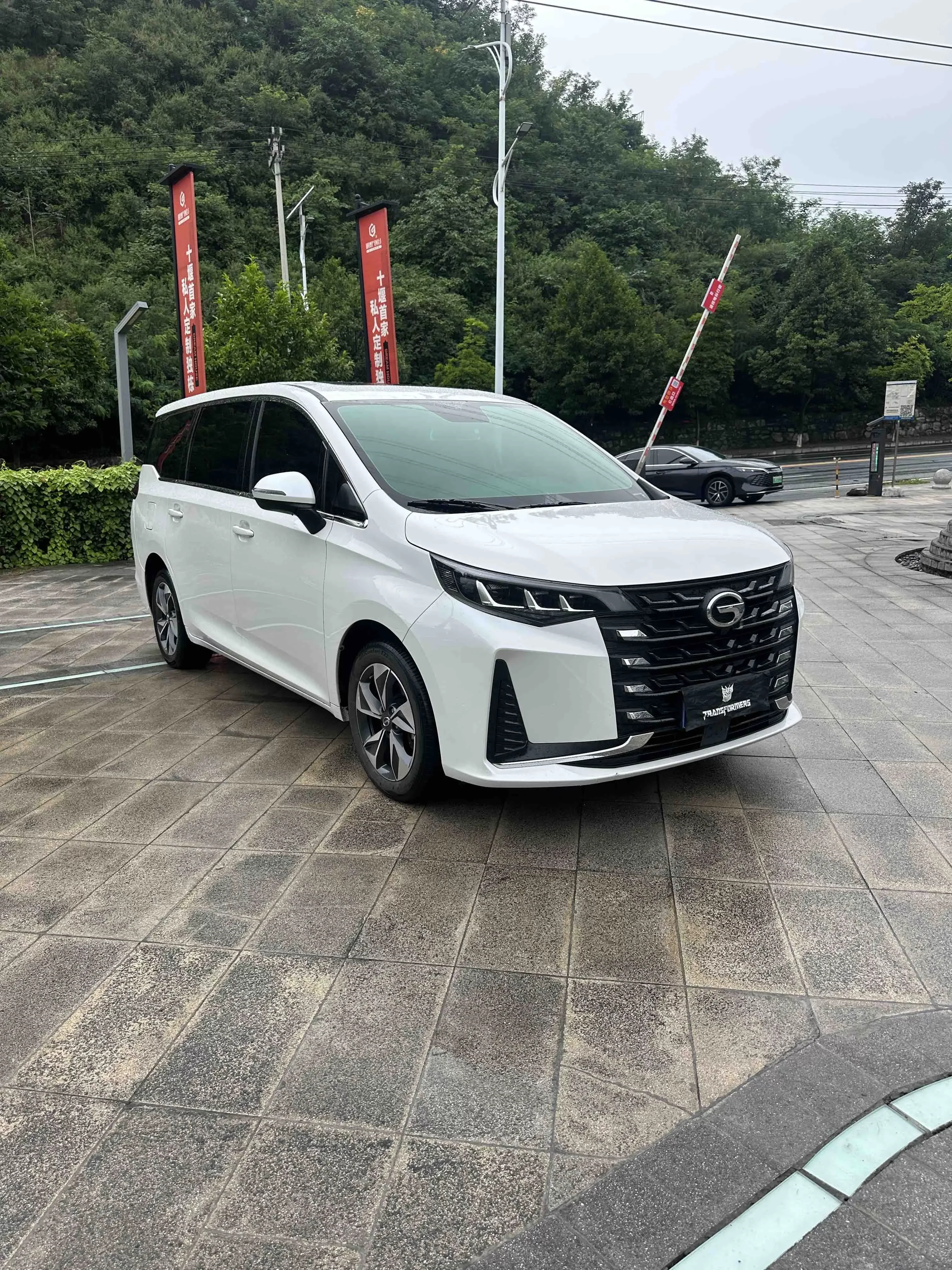 GAC Trumpchi M6