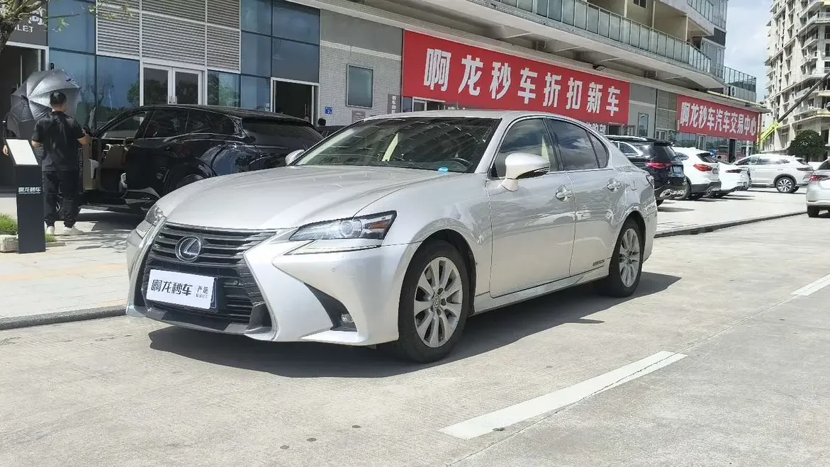 Lexus GS