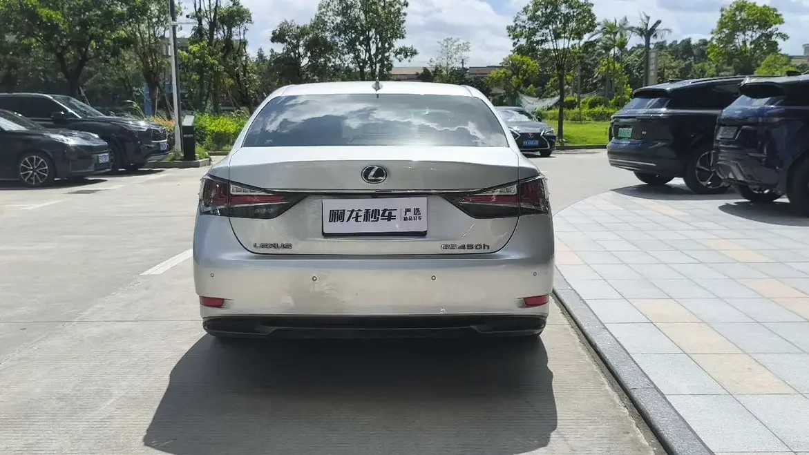 Lexus GS