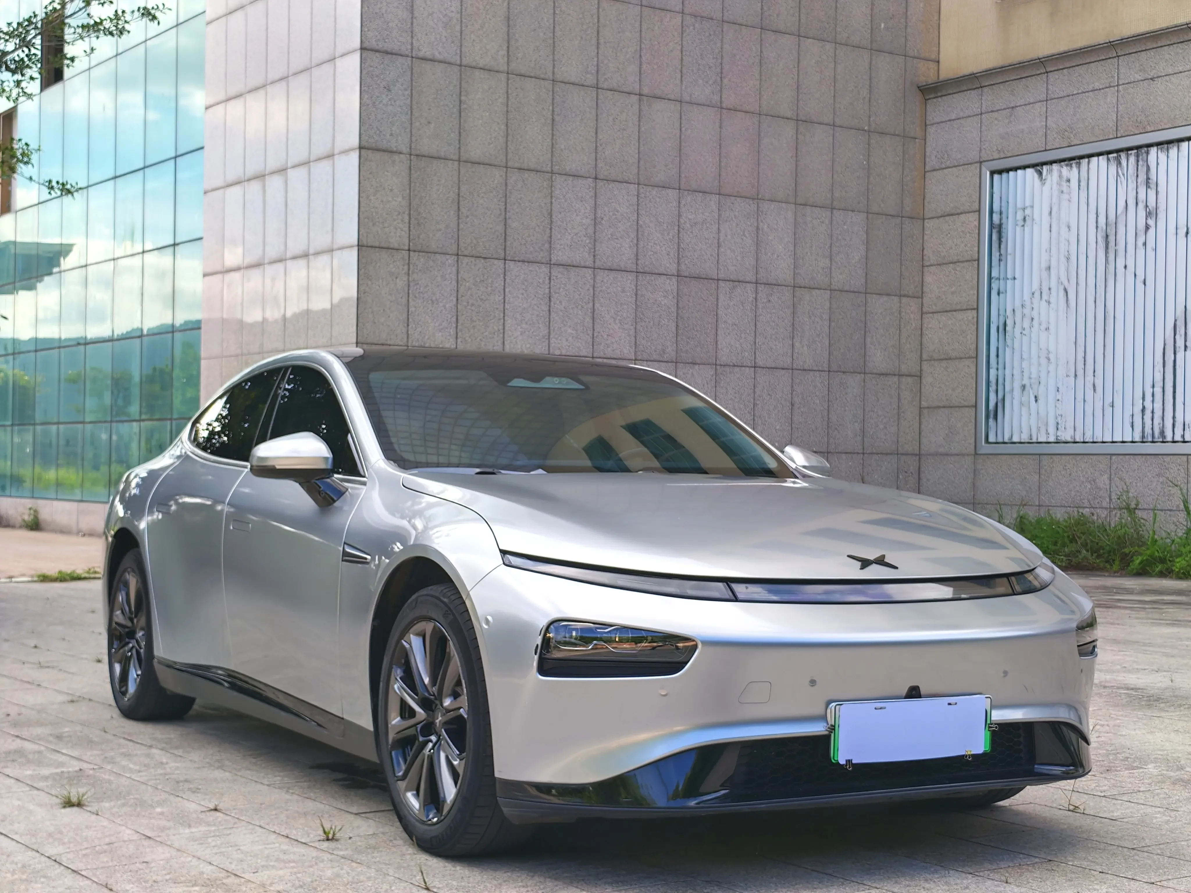 Xpeng P7
