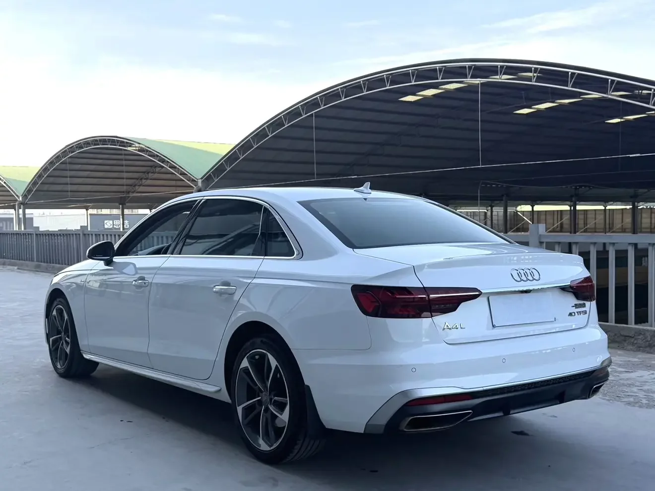 Audi A4L