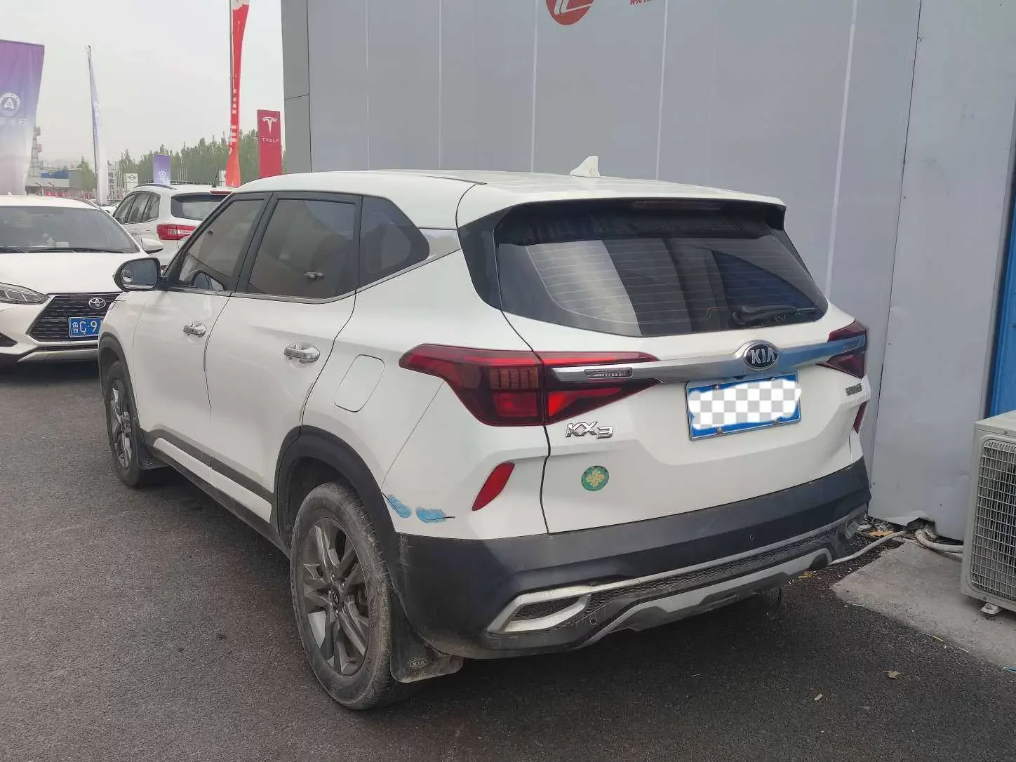 Kia Run proudly