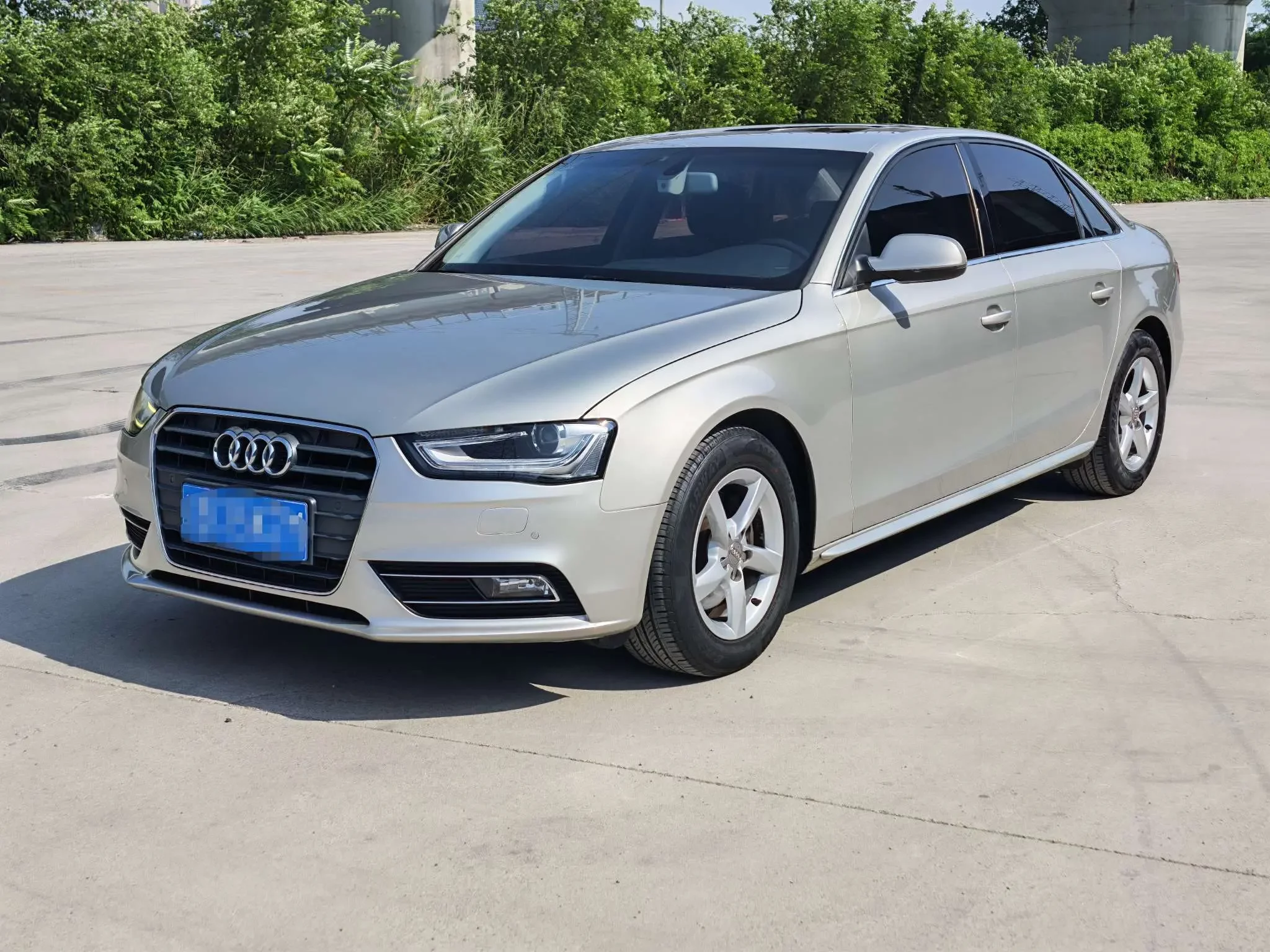 Audi A4L