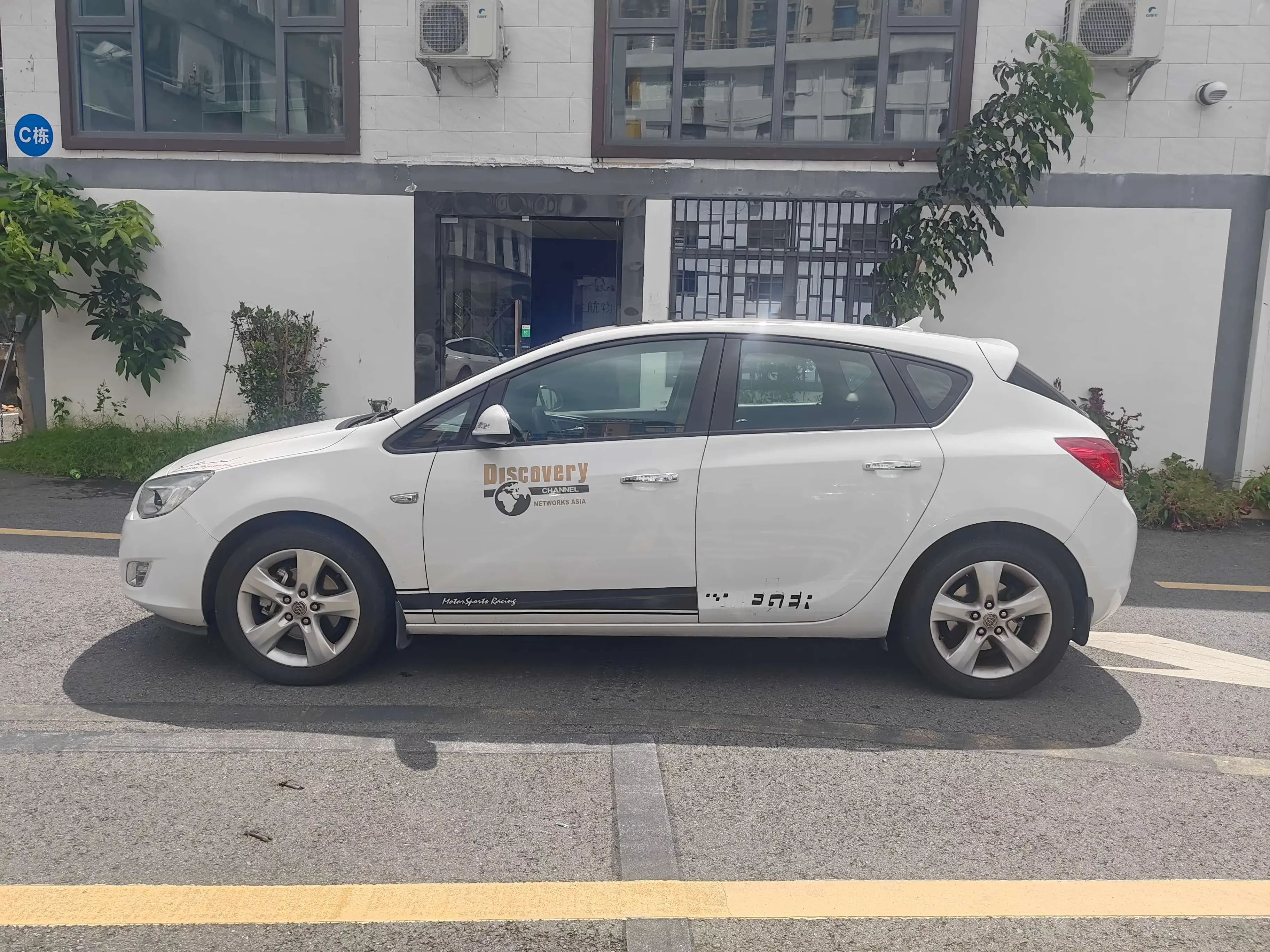 Buick Yinglang