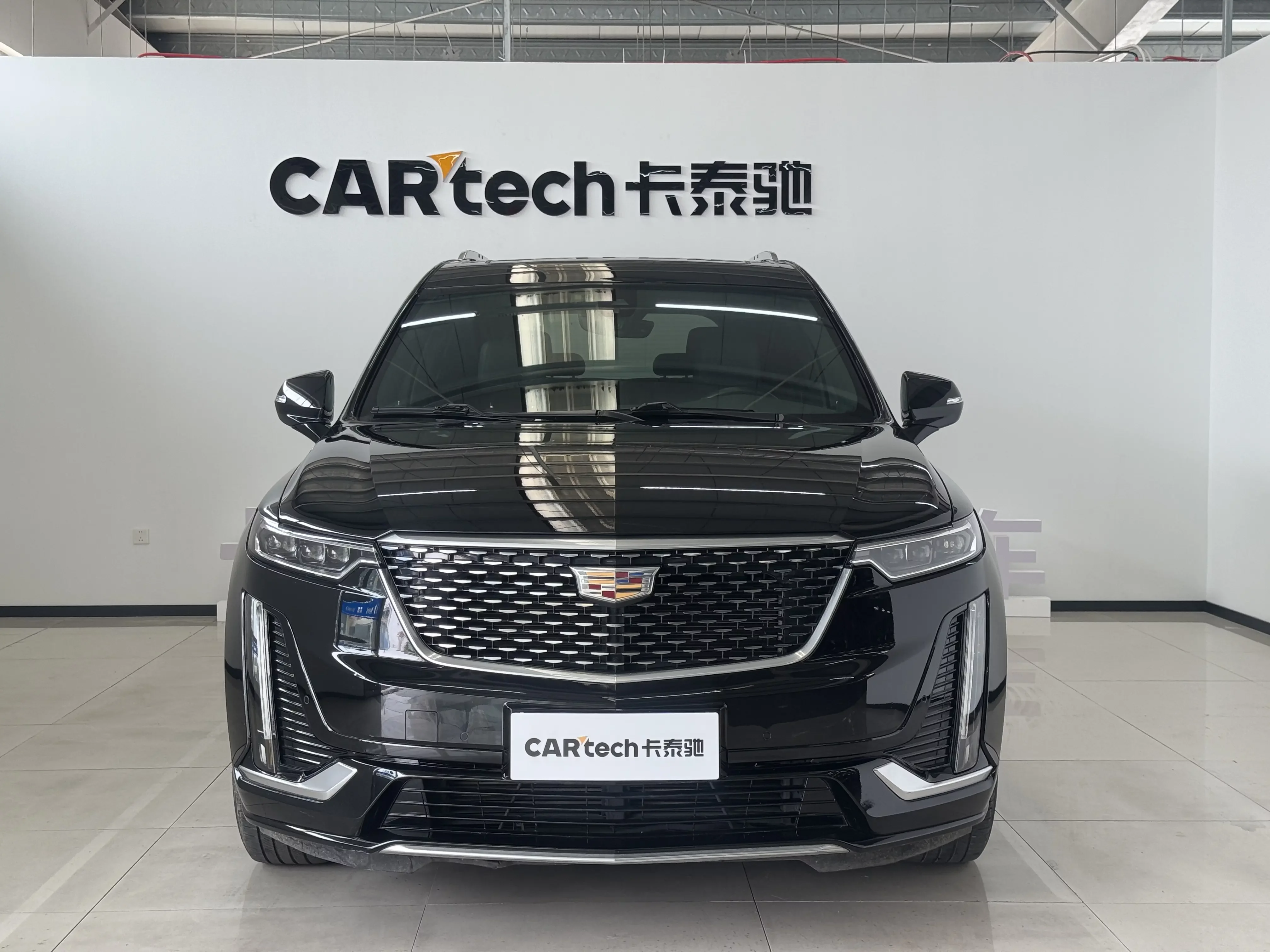 Cadillac XT6