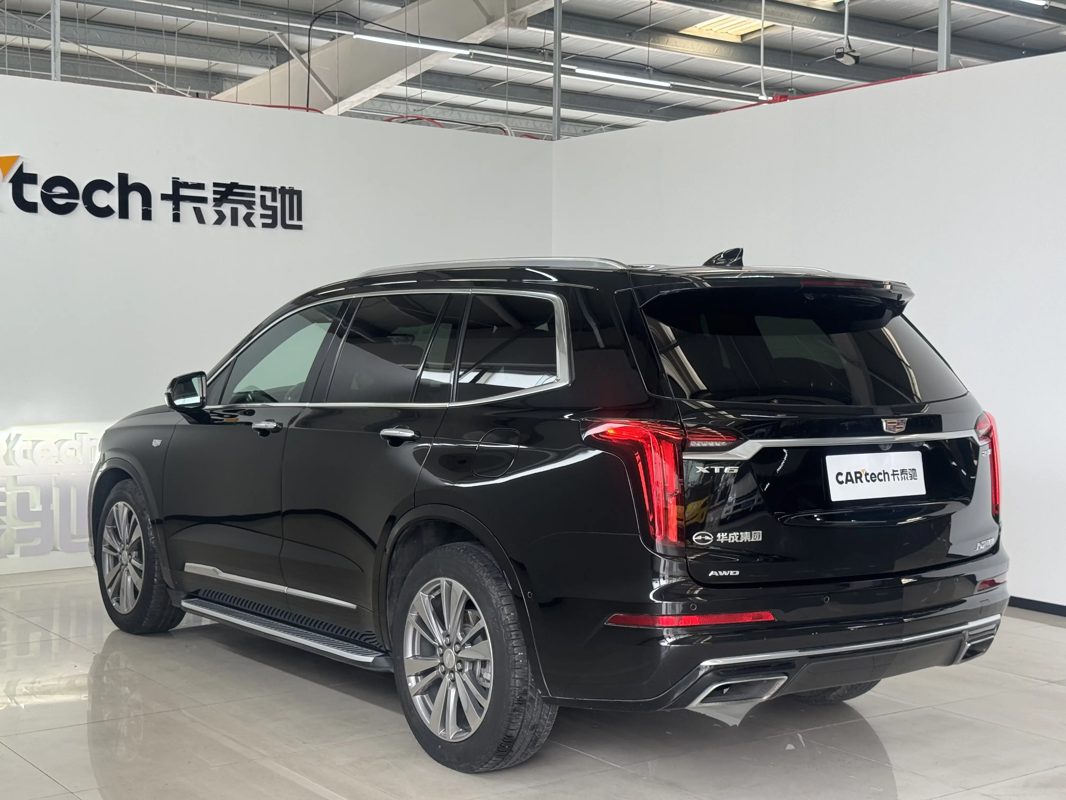Cadillac XT6