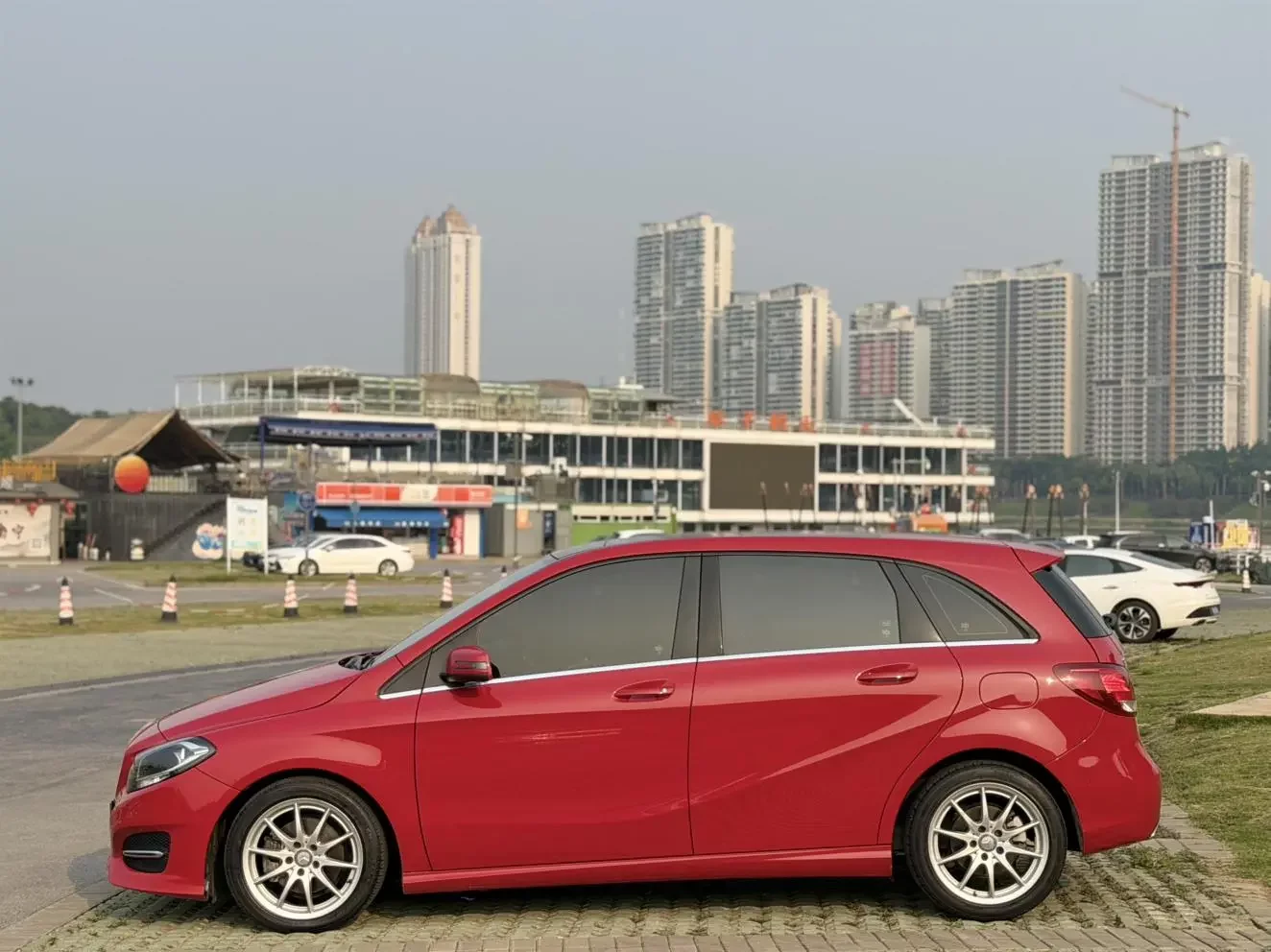 Mercedes-Benz B Class