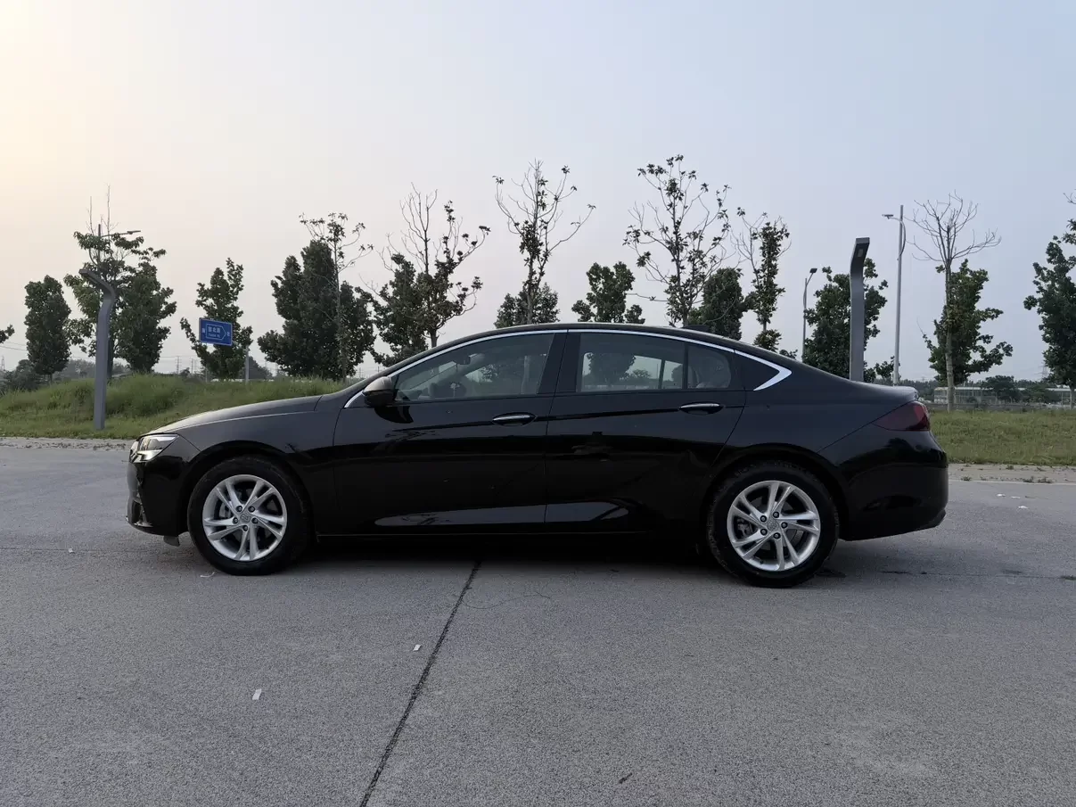 Buick Majesty