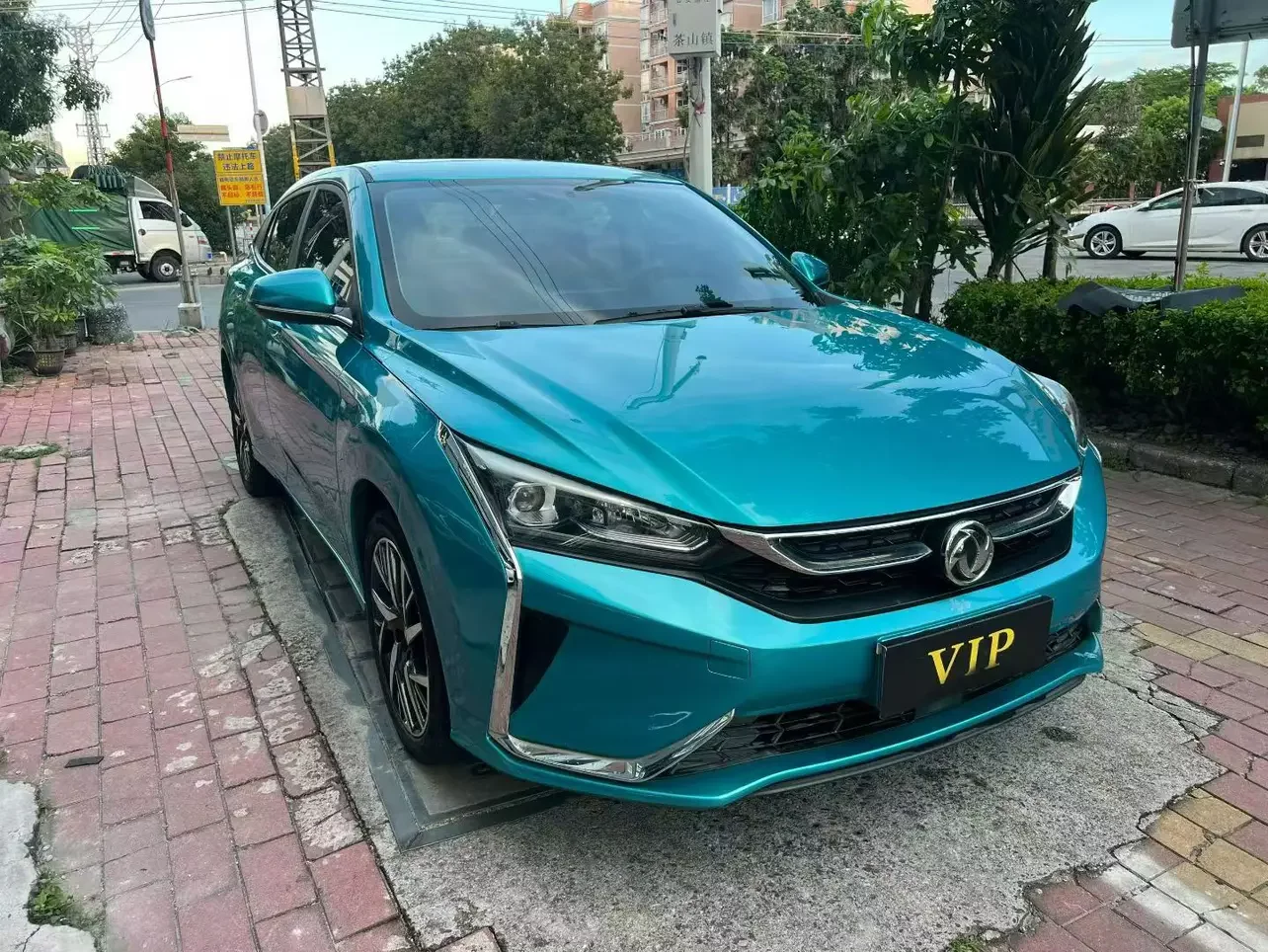 Dongfeng Yixuan