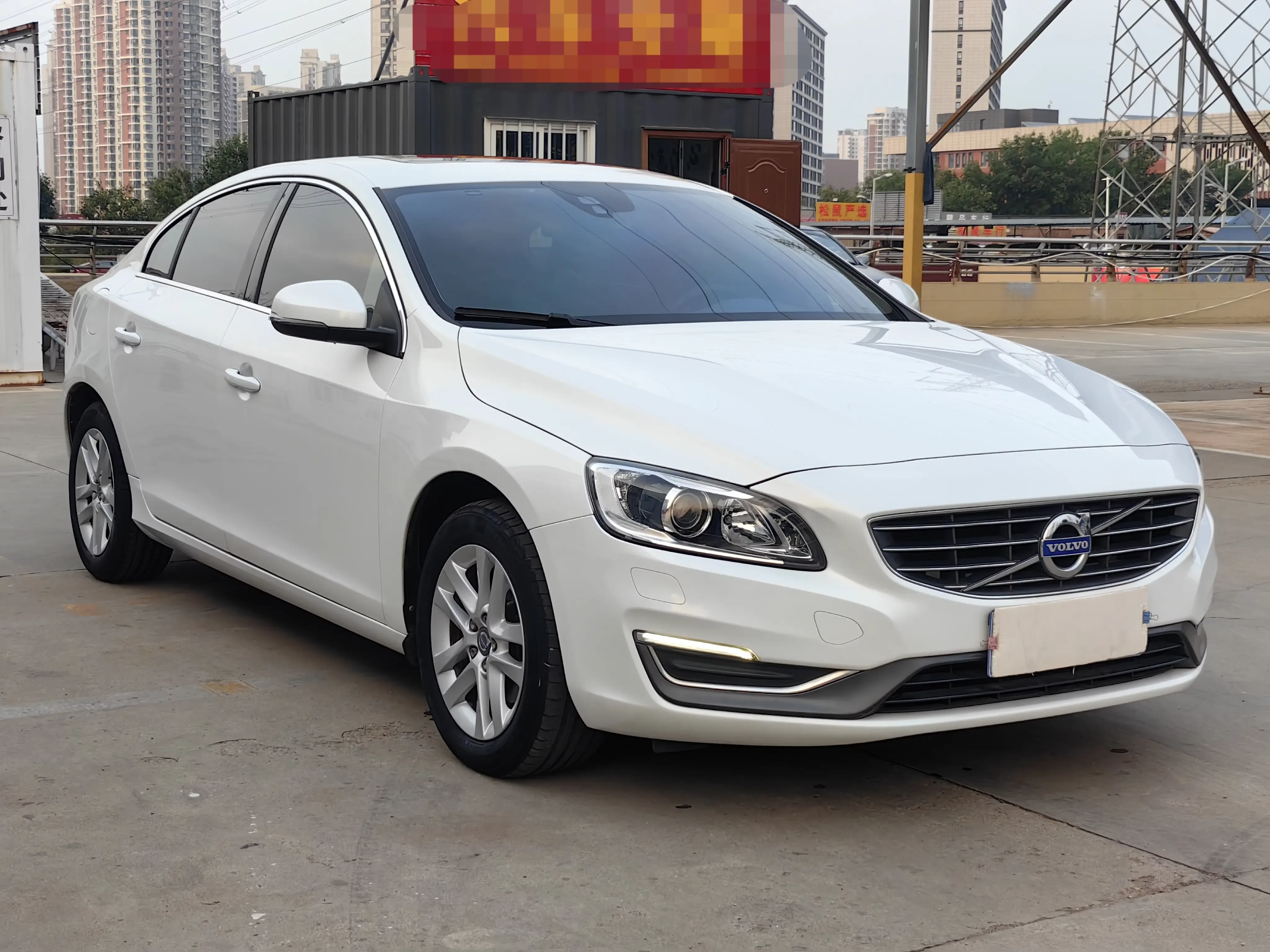 Volvo S60