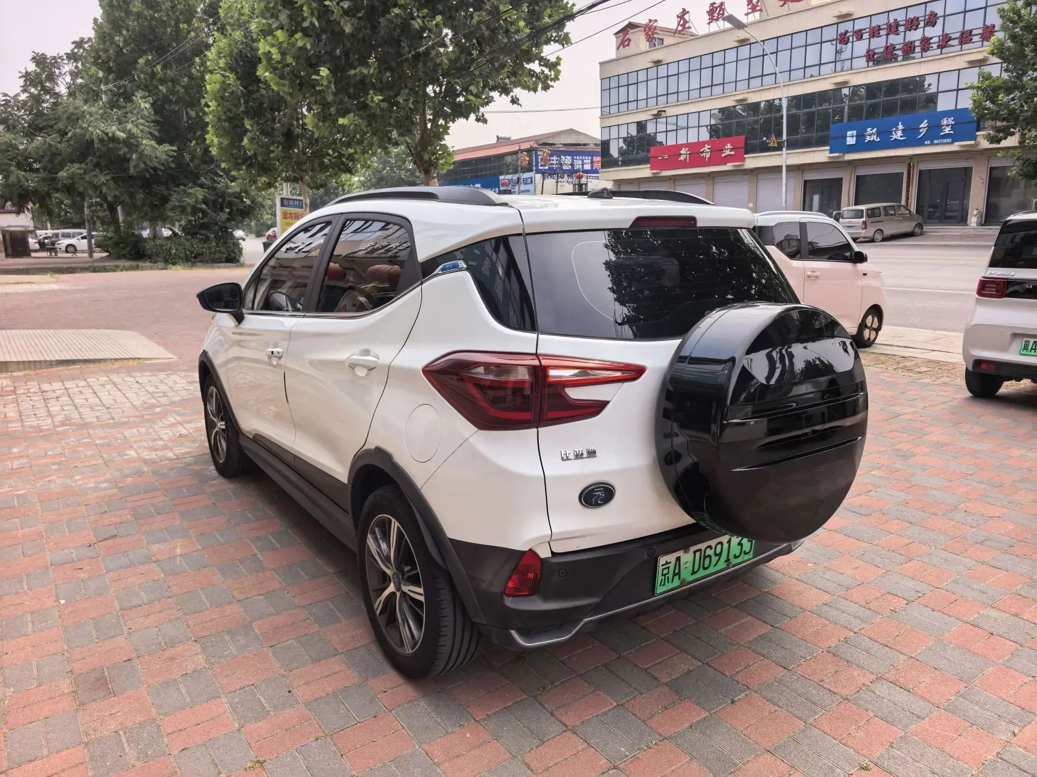 BYD Yuan EV