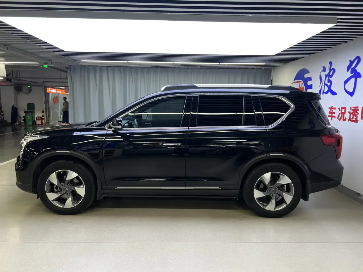 GAC Trumpchi GS8