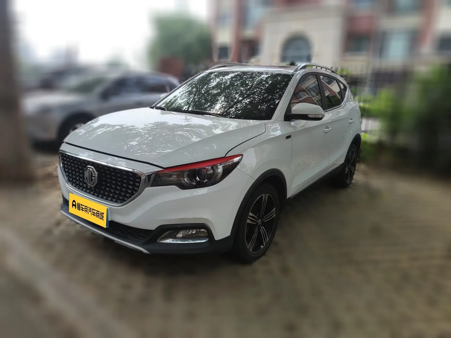 MG ZS