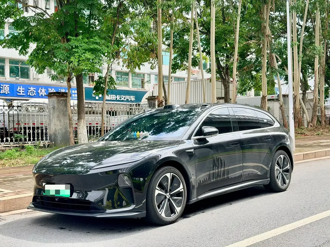 NIO ET5T