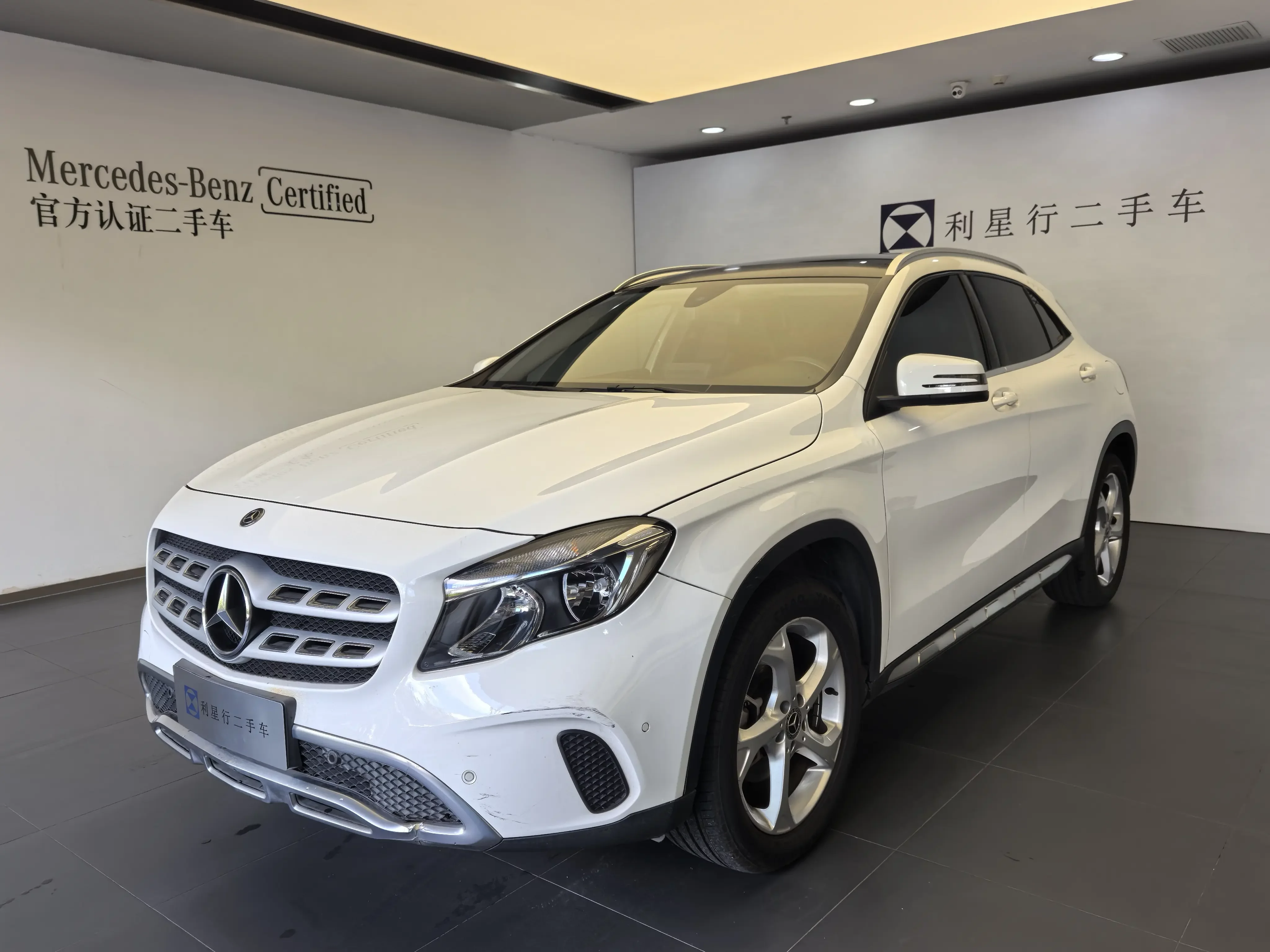Mercedes-Benz GLA