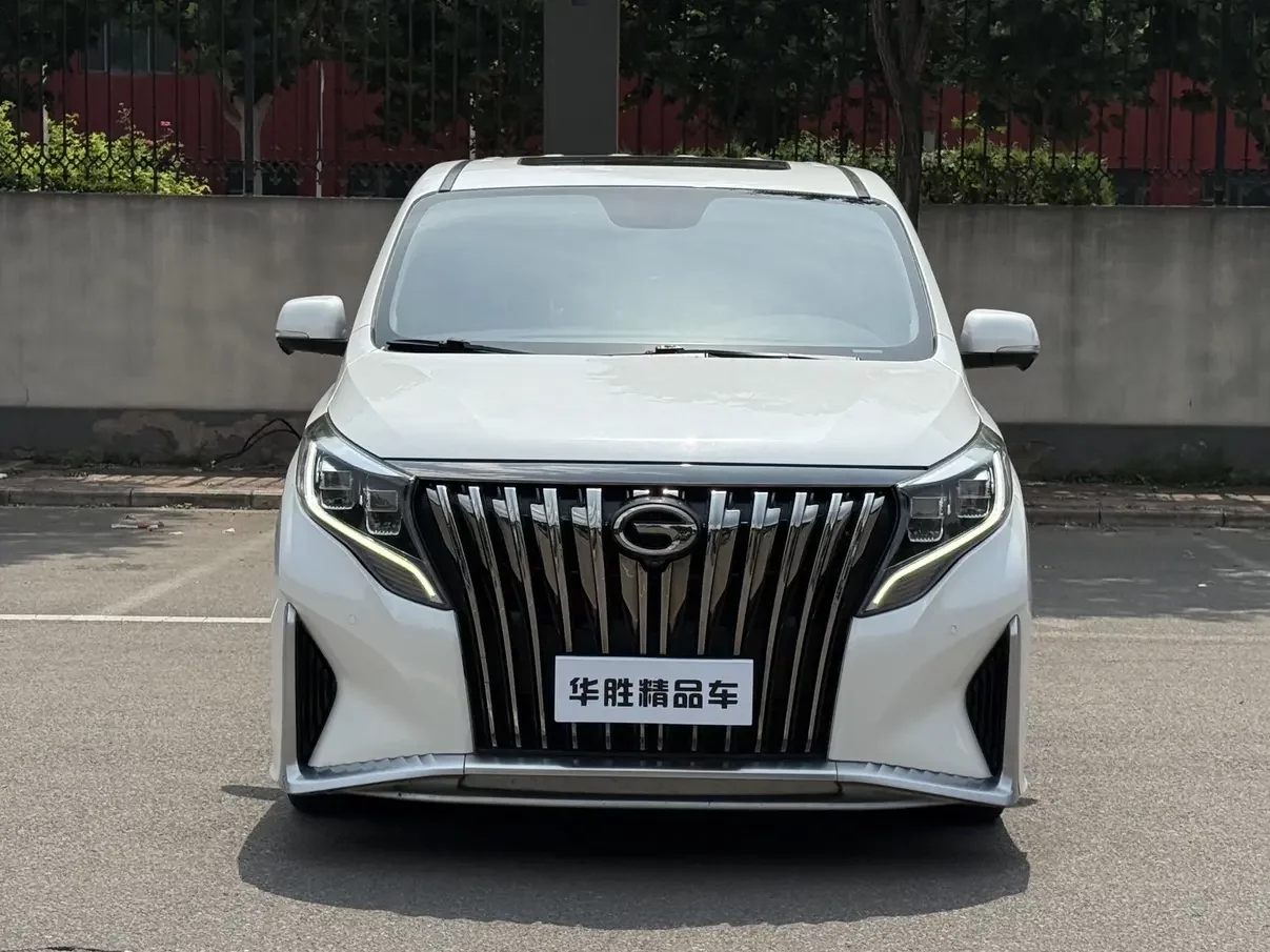GAC Trumpchi M8