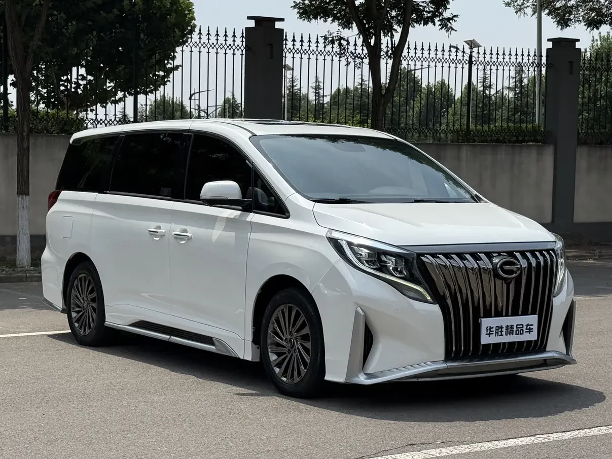 GAC Trumpchi M8