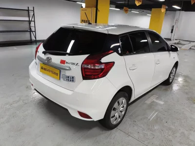 Toyota Yaris L