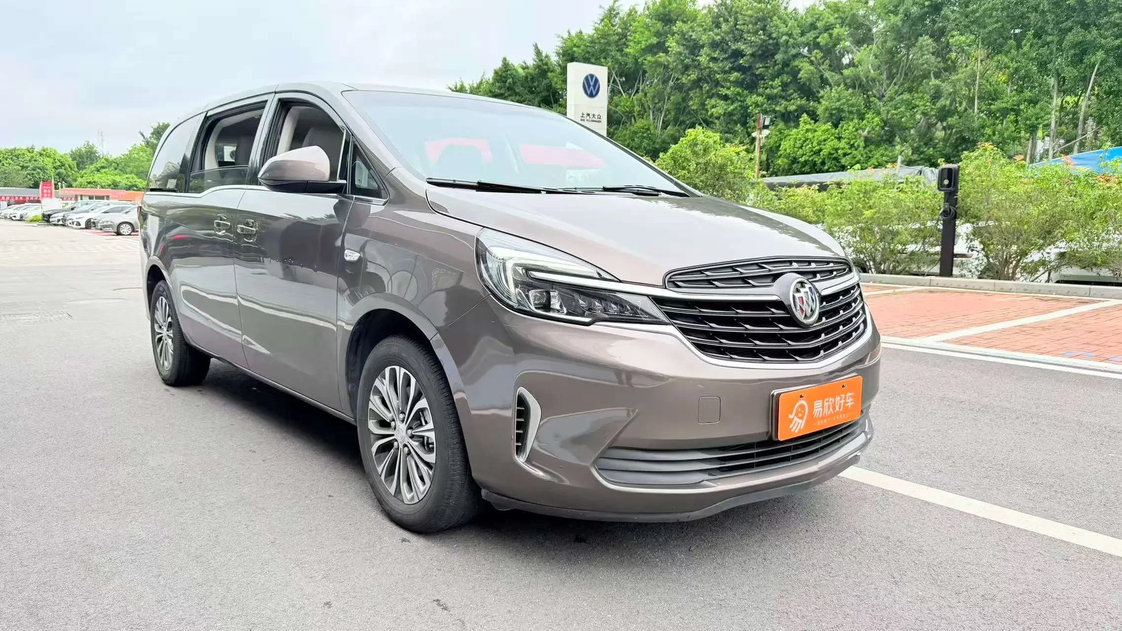 Buick GL8