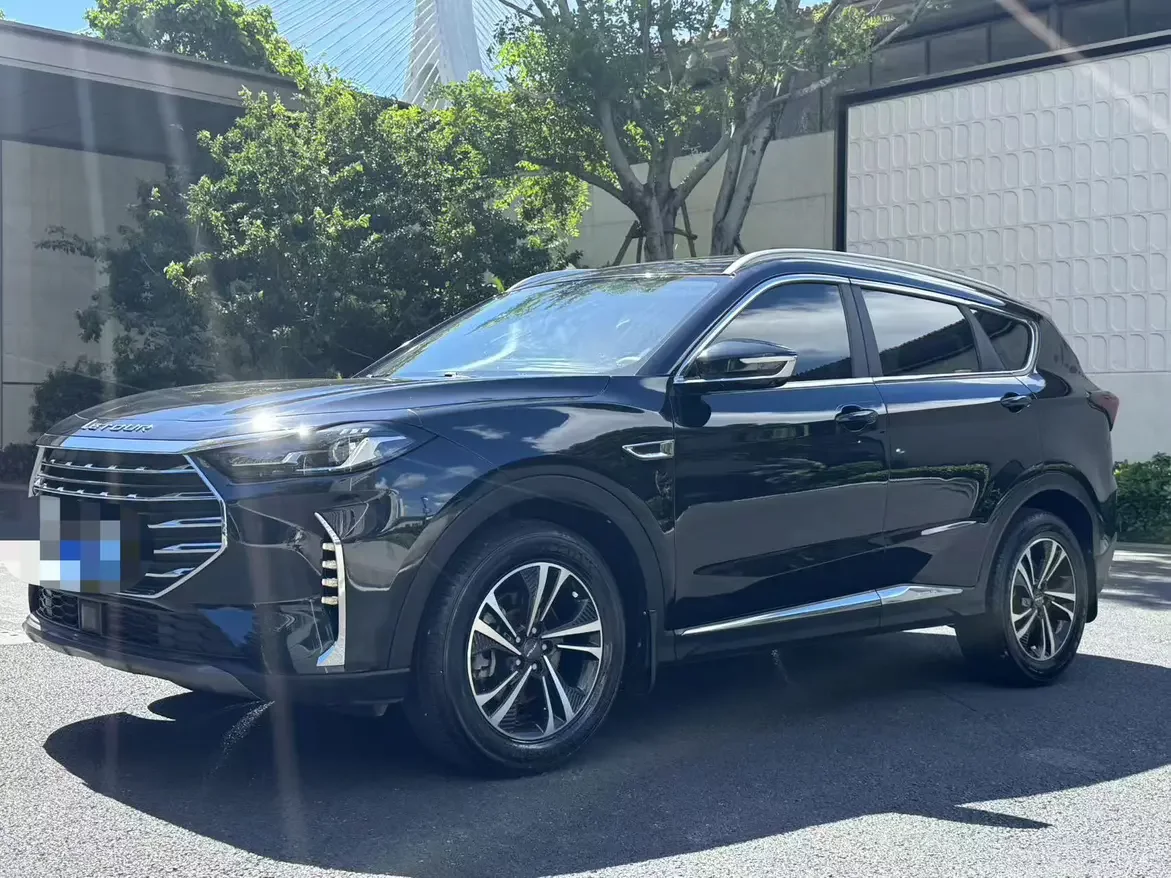 Jetour Jietu X70 PLUS
