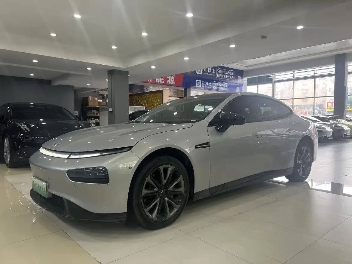 Xpeng P7