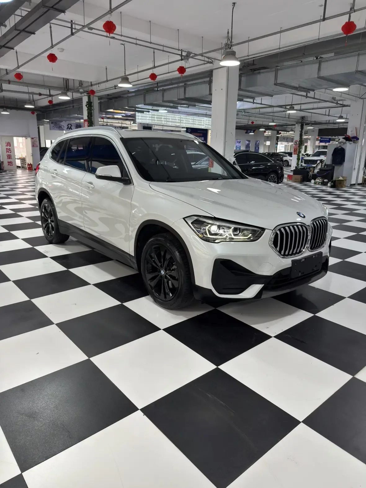 BMW X1