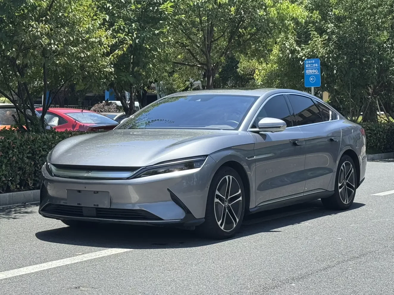 BYD Han EV