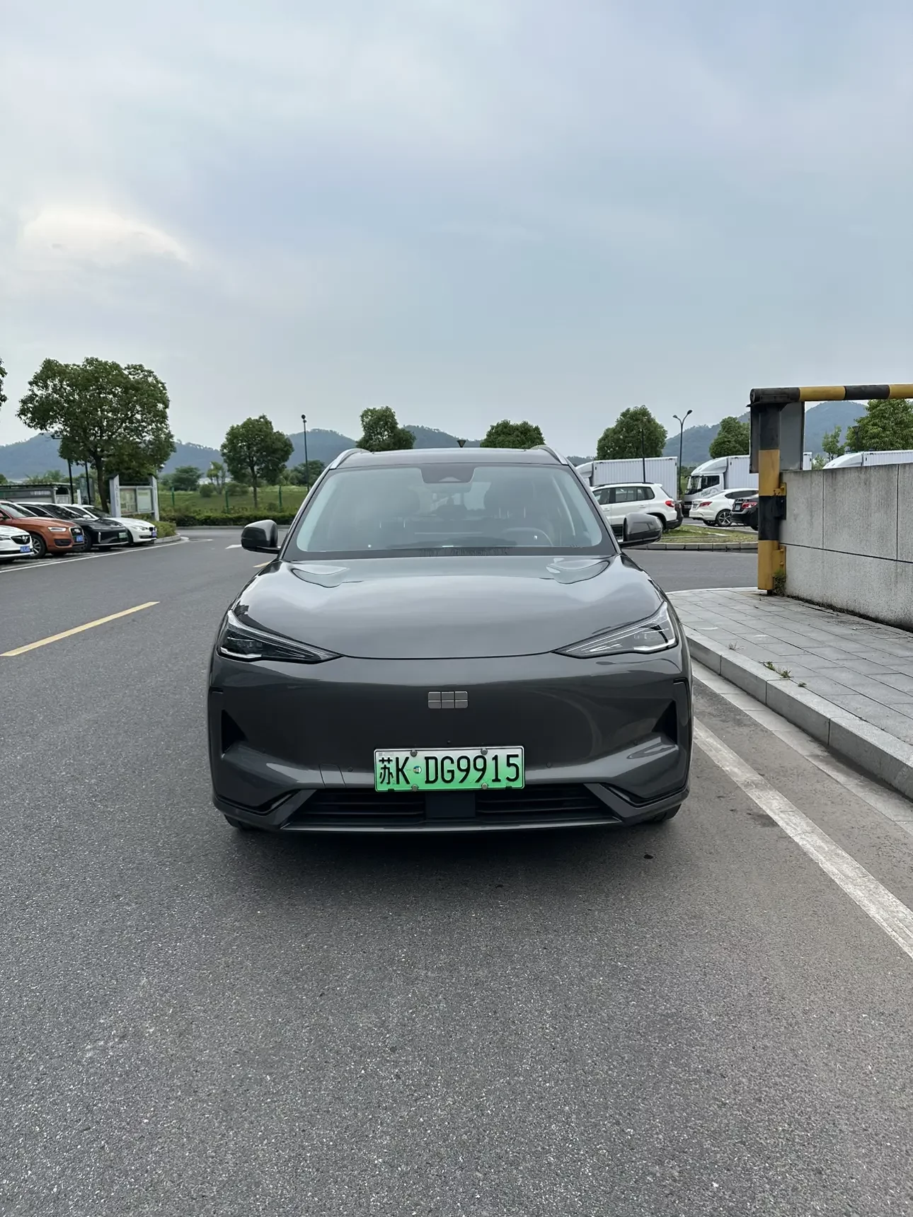 Geely Galaxy E5