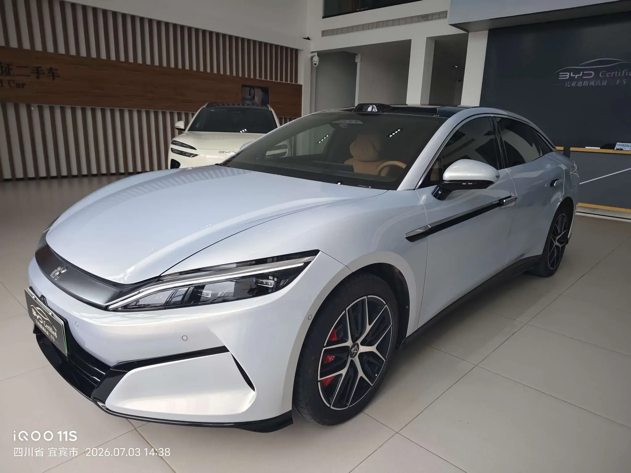 BYD Han L EV