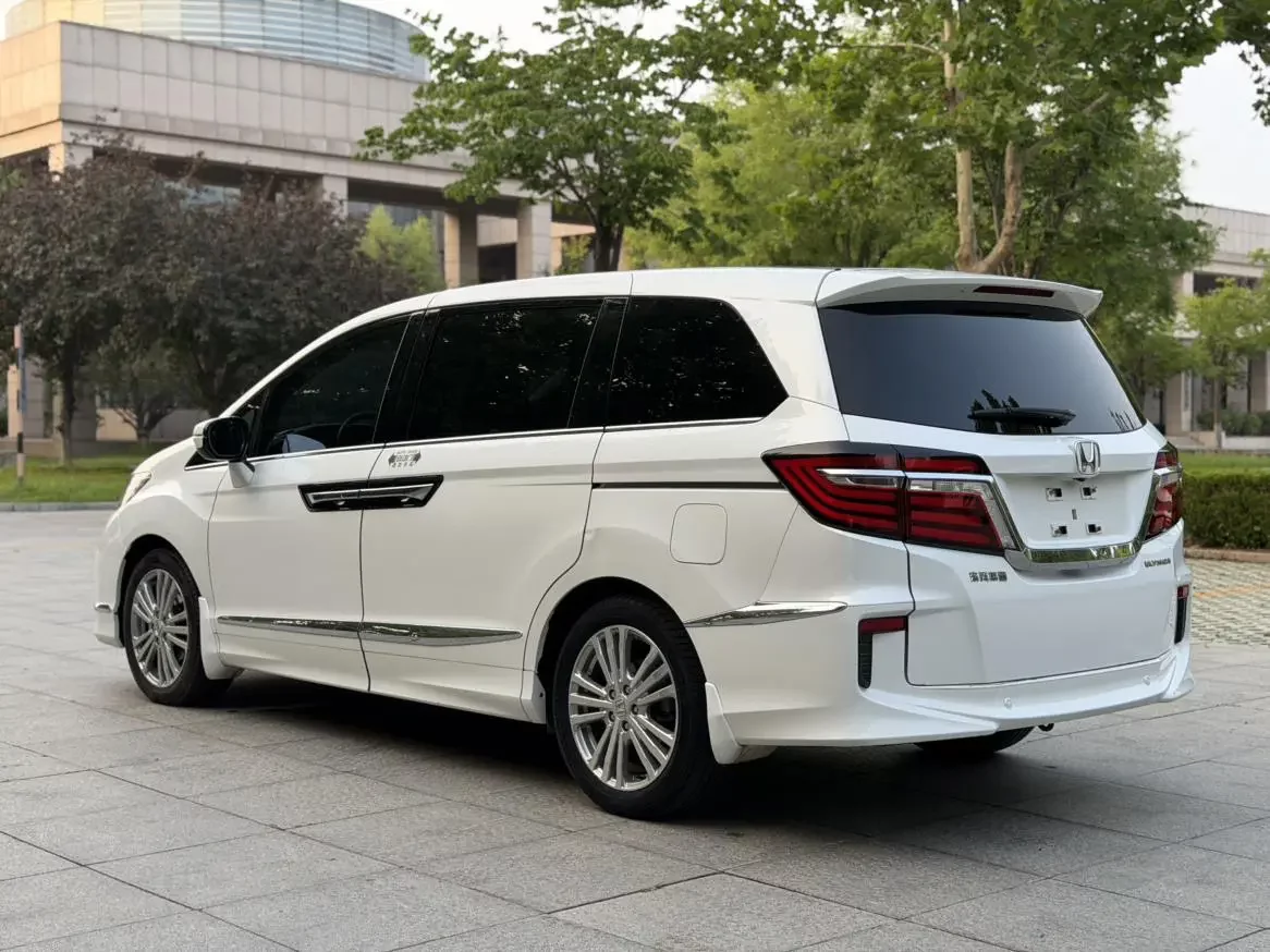 Honda Elysion