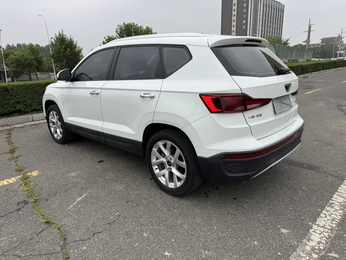 Jetta VS5