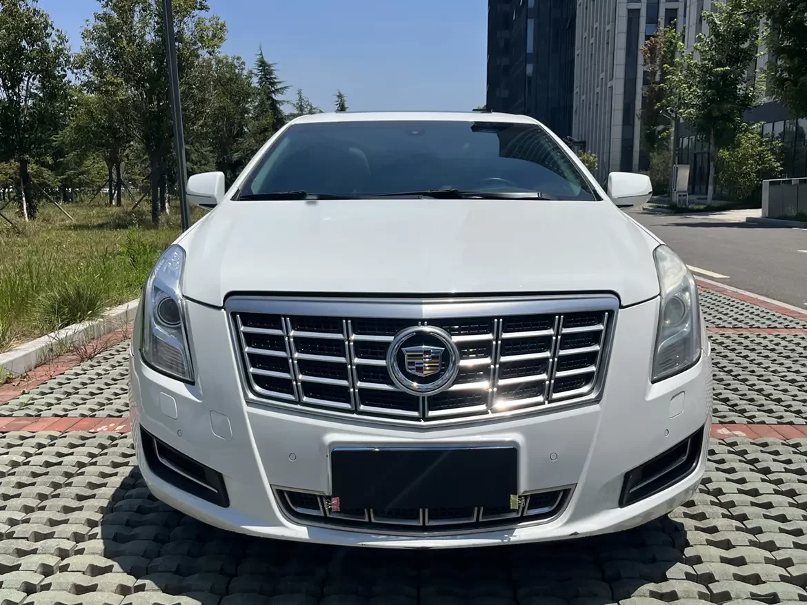 Cadillac XTS