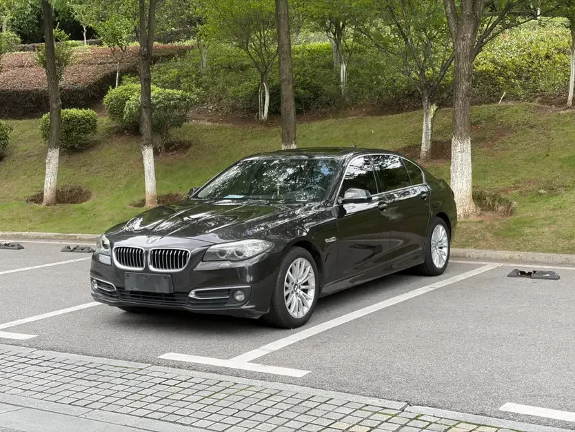 BMW 5 Series  из Китая