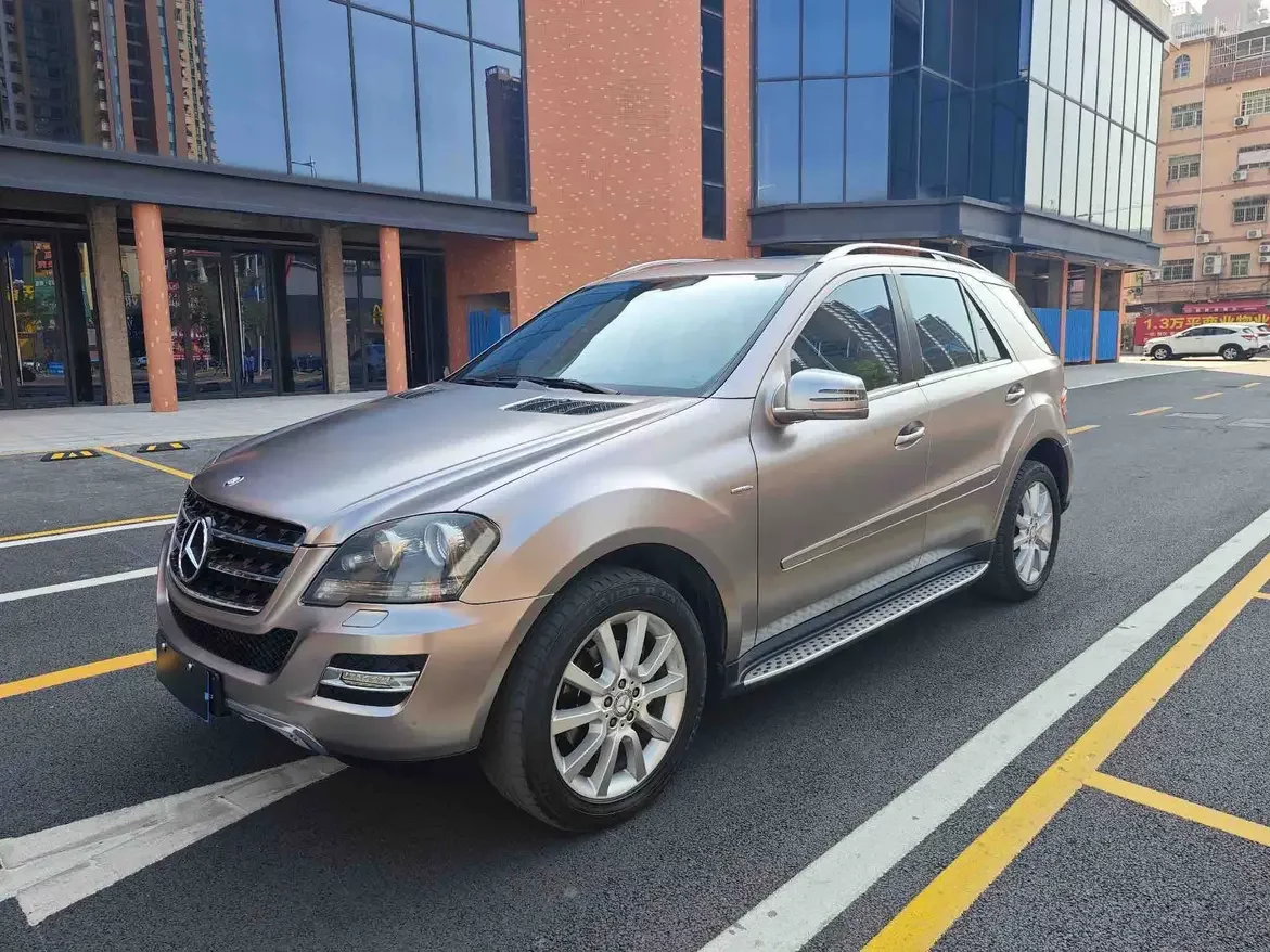 Mercedes-Benz M Class  из Китая