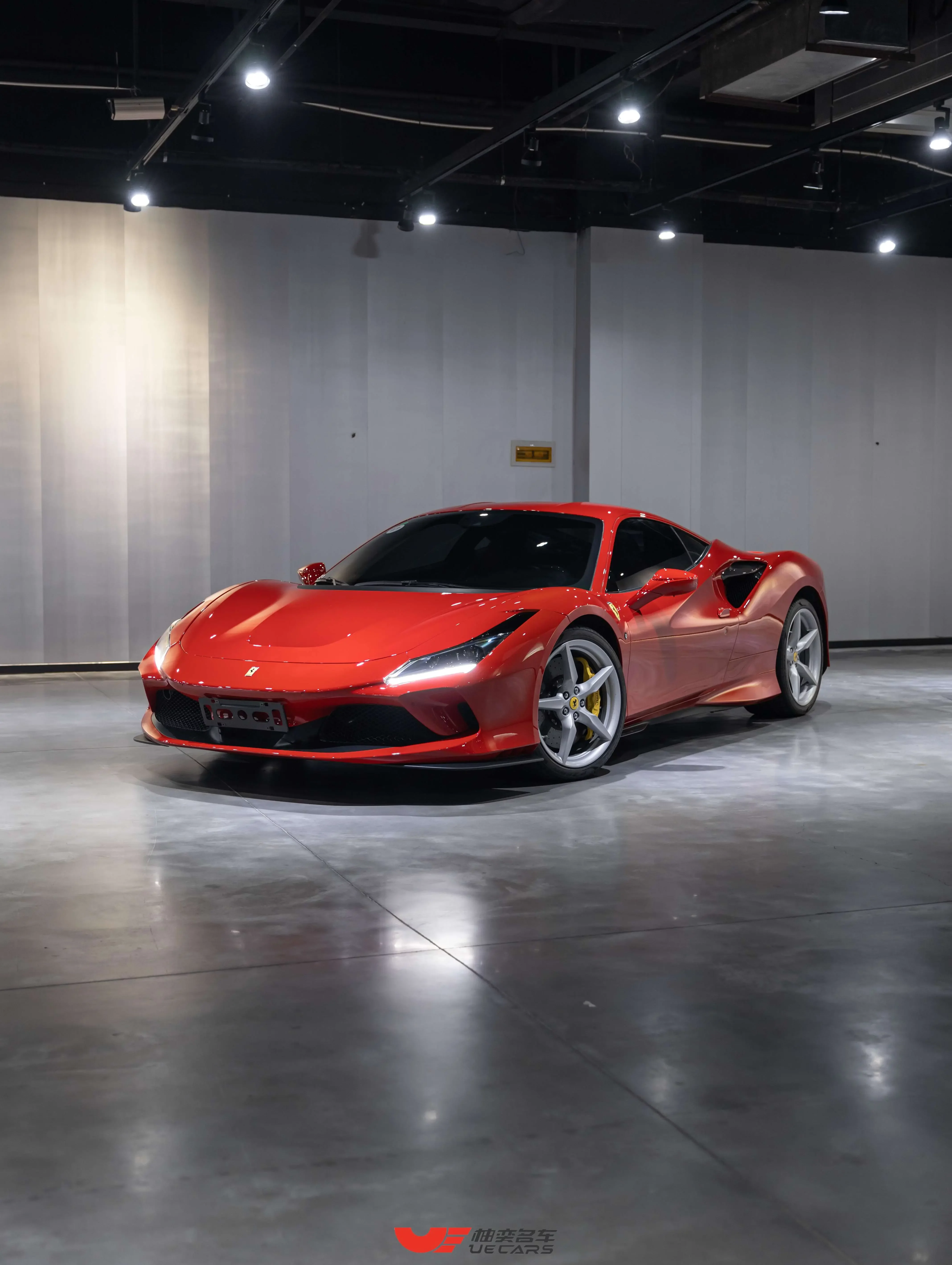 Ferrari F8