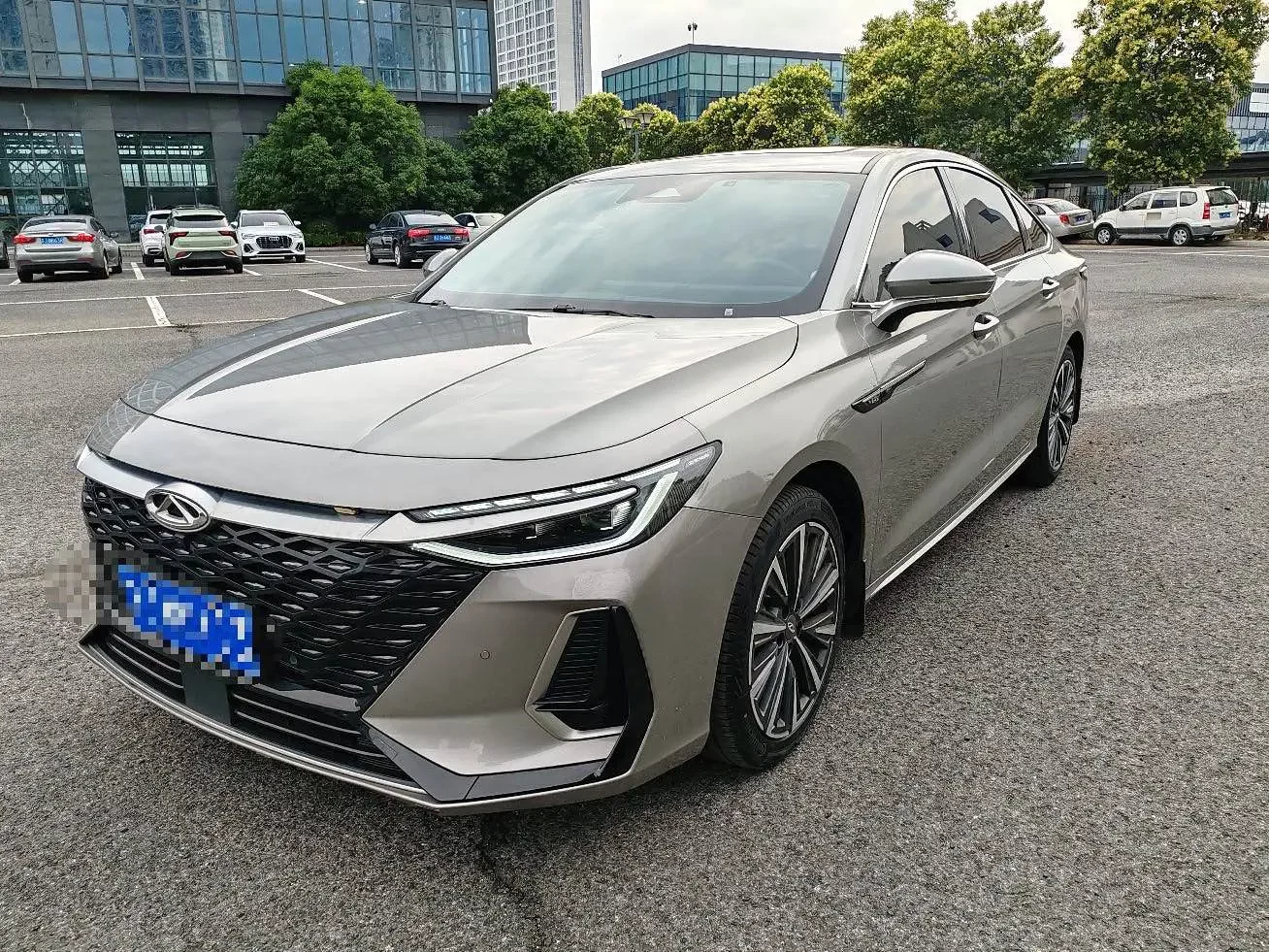 Chery Arrizo 8