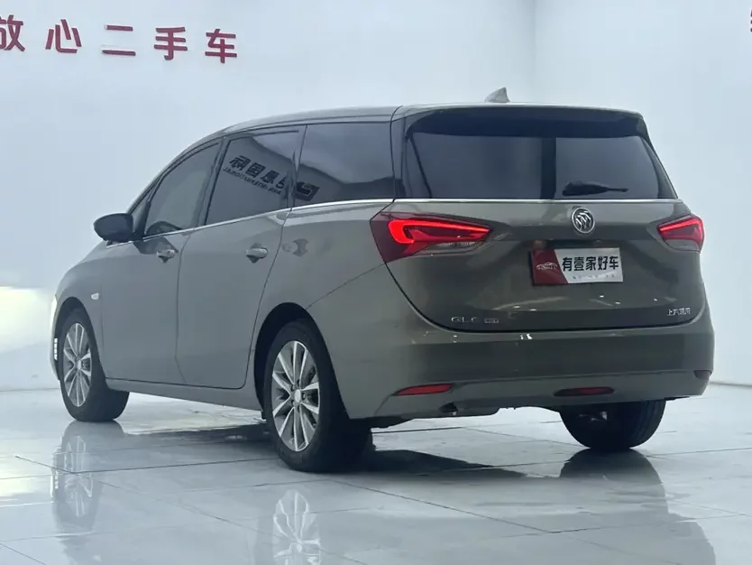 Buick GL6