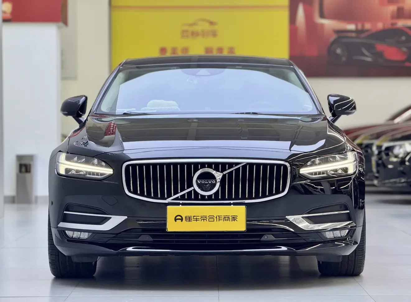 Volvo S90