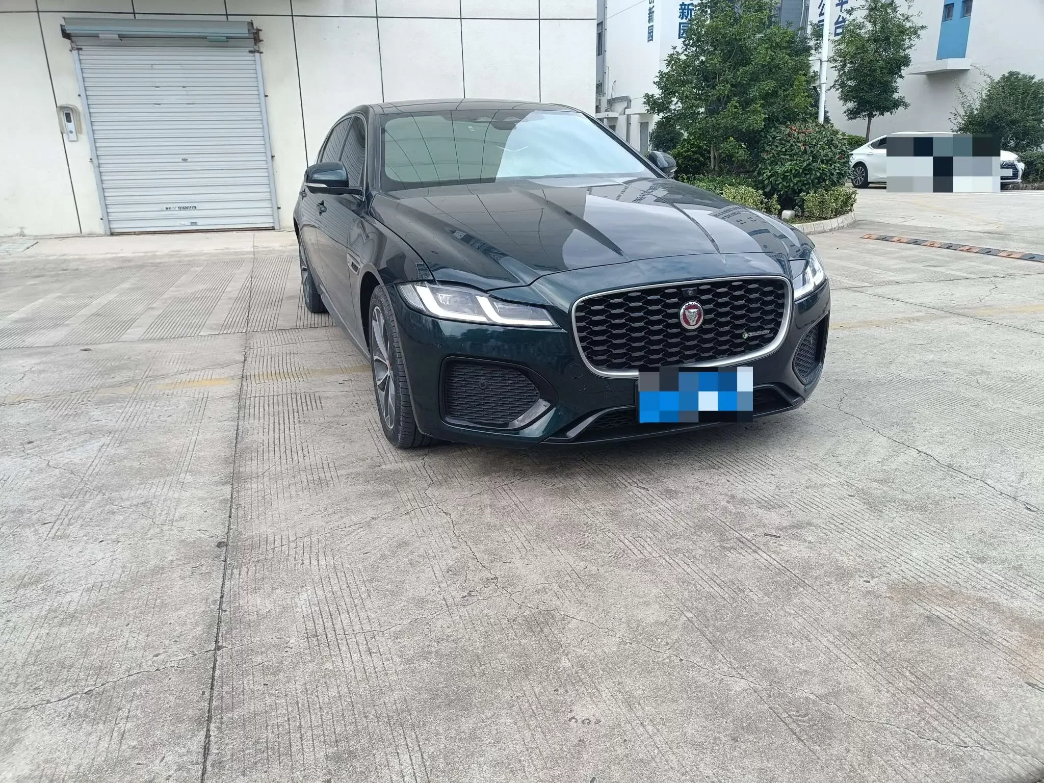 Jaguar XFL
