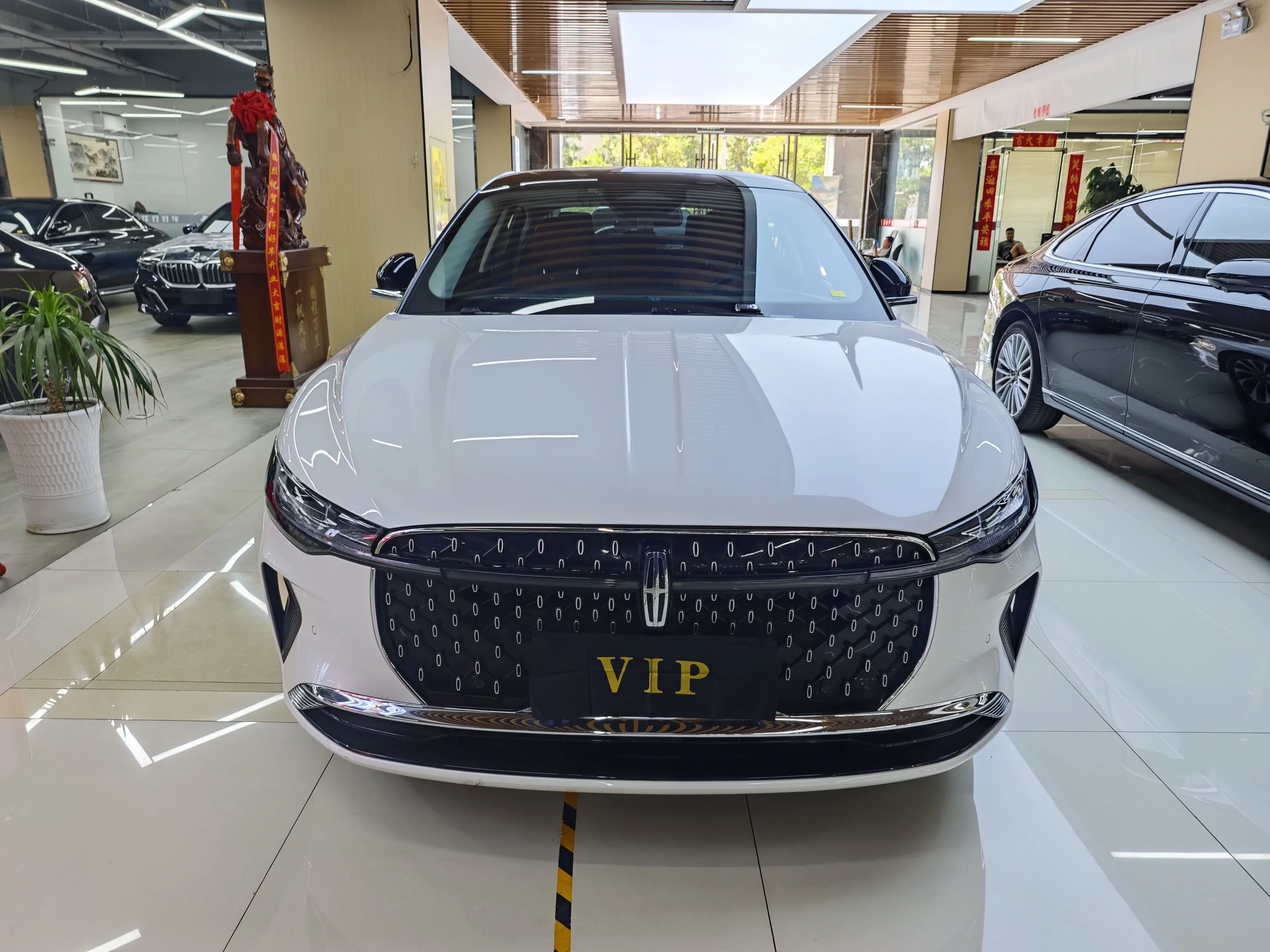 Lincoln Z