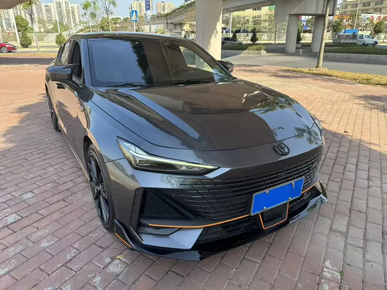 Changan UNI-V
