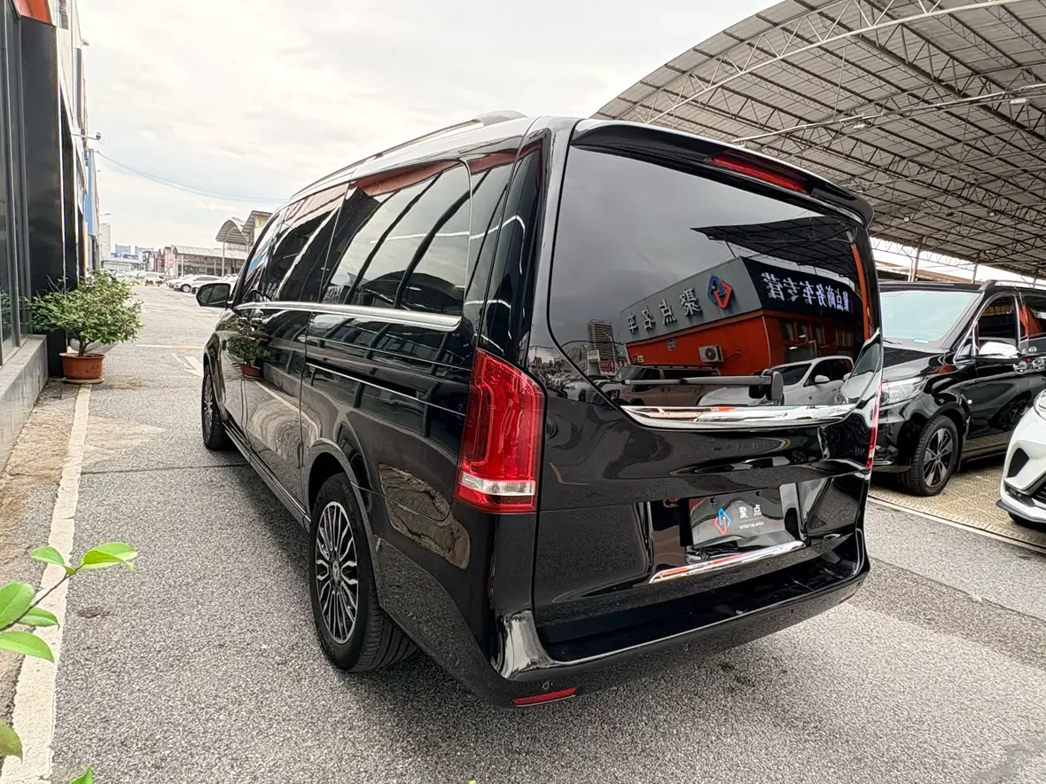 Mercedes-Benz V Class
