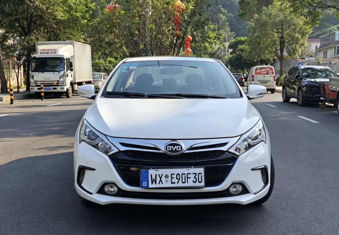 BYD Qin DM