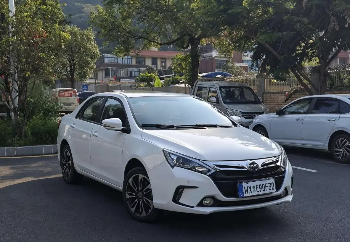 BYD Qin DM